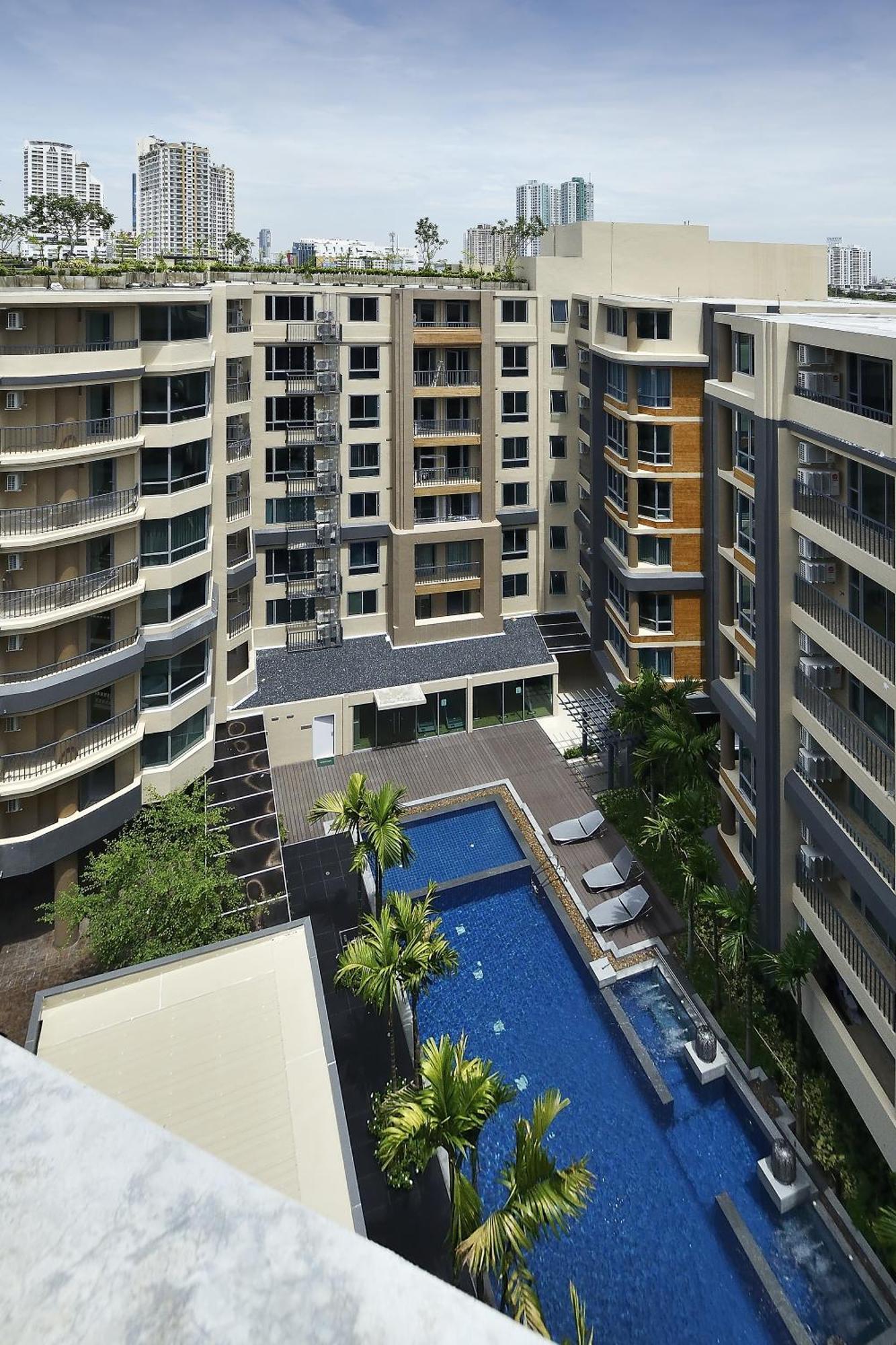 Siamese Nanglinchee Apartment Bangkok Exterior foto
