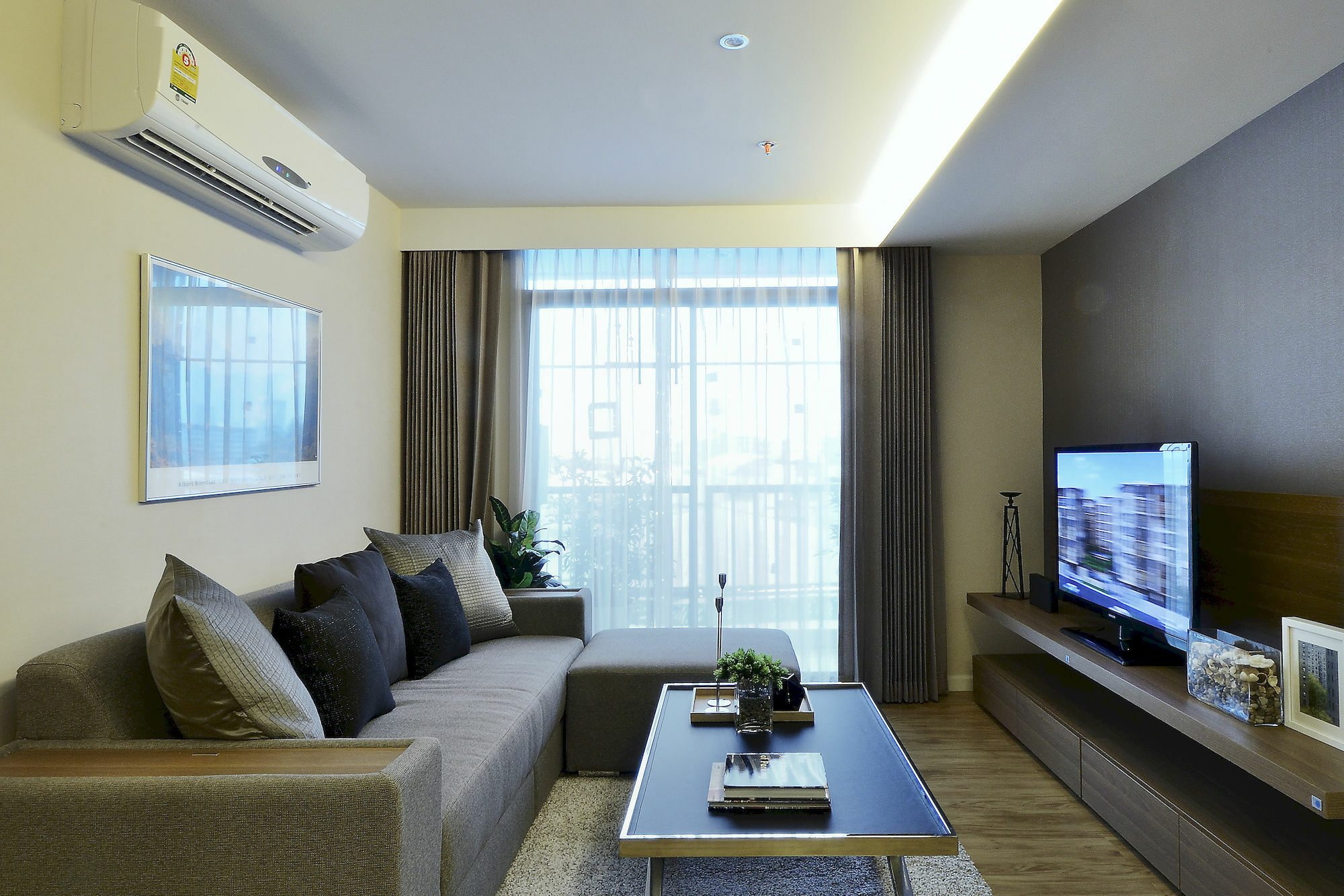 Siamese Nanglinchee Apartment Bangkok Exterior foto
