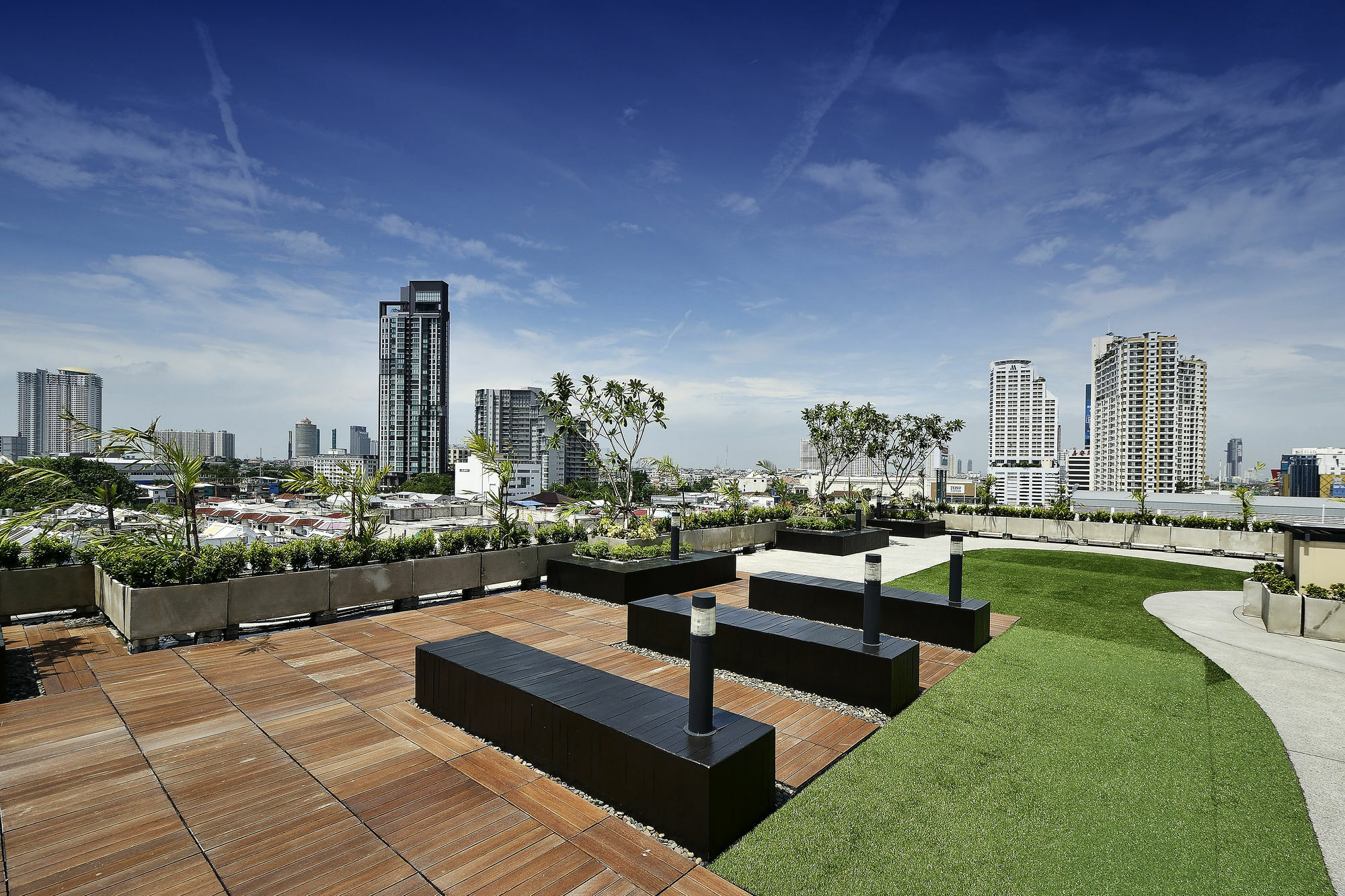 Siamese Nanglinchee Apartment Bangkok Exterior foto